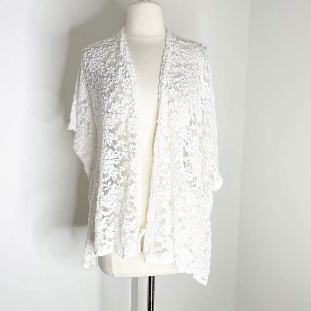 White Floral Lace Kimono Wrap Open Front Cardigan Boho Cover Up Short Sleeve
